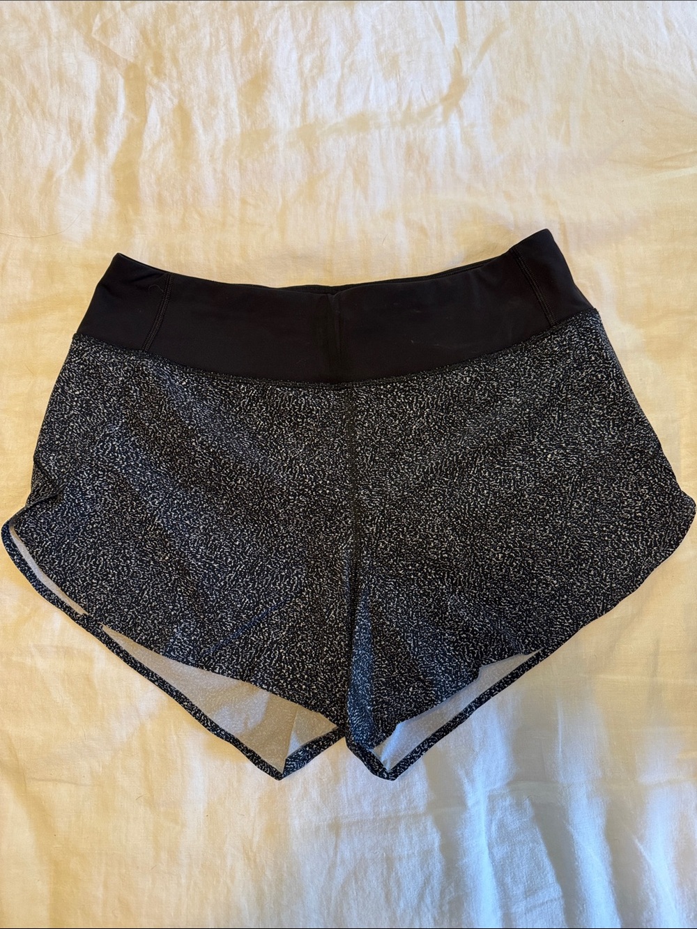 Athleta Run With It 3” Shorts
